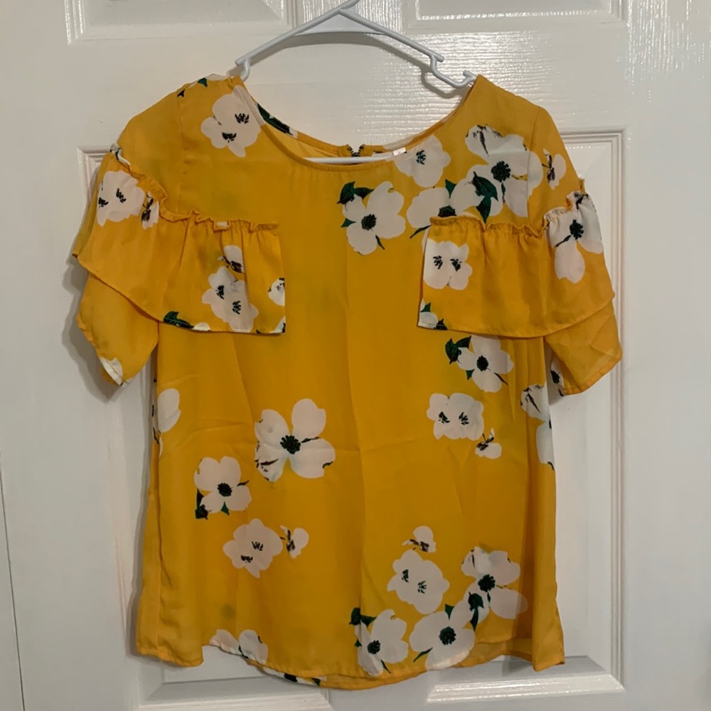BOGO Xhilaration Top